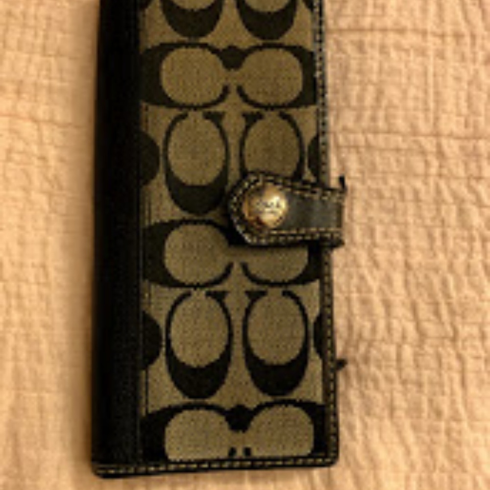 Black Coach Wallet